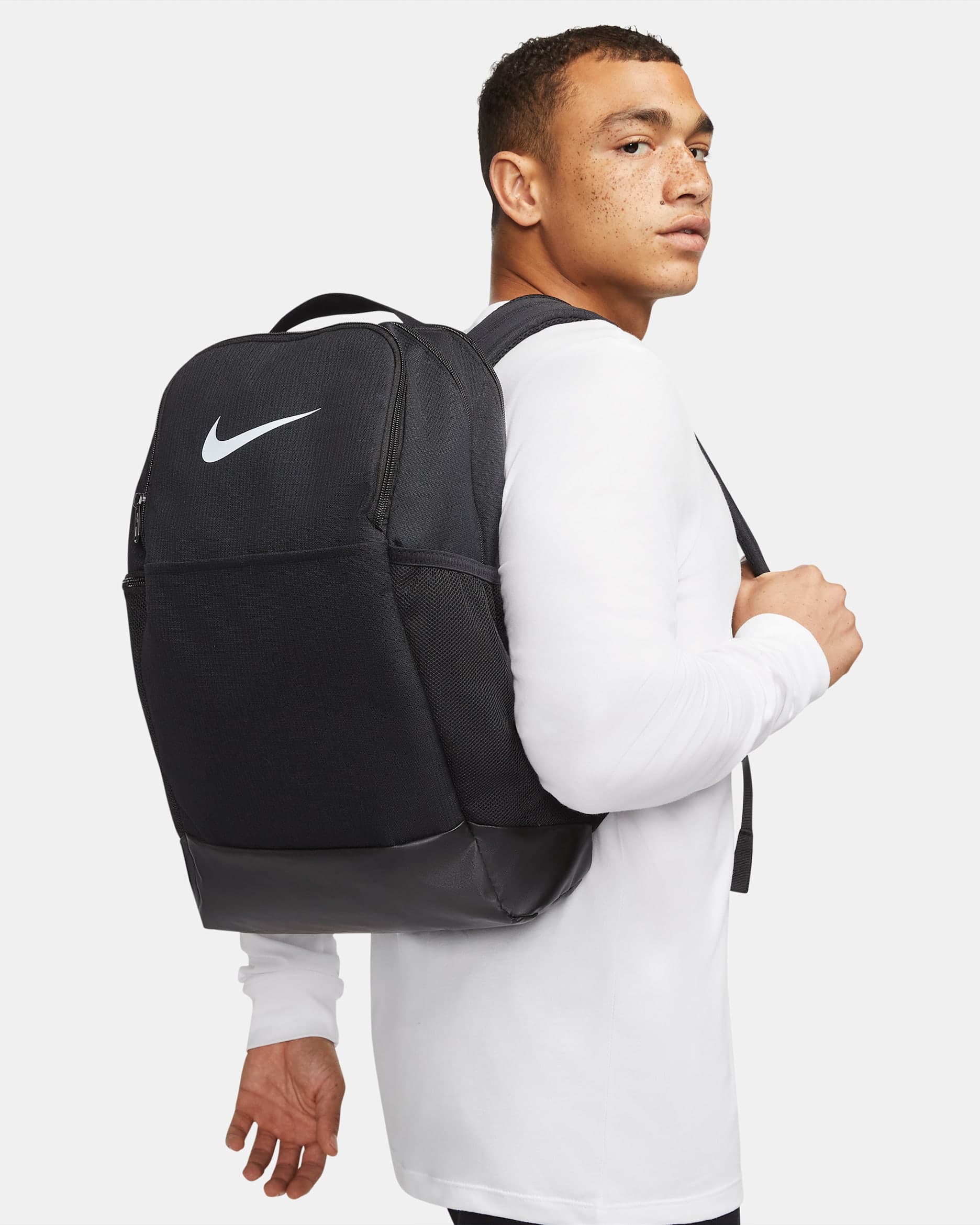 sac à dos Nike Brasilia 9.5 — photo vue de face